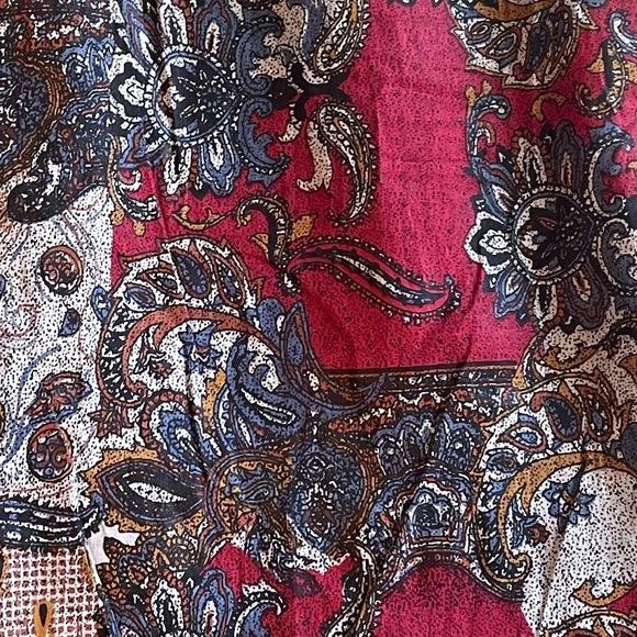 NWT Sleeveless Paisley Print Plus Size 2X Lightweight Tunic Tank Top Blouse - Picture 7 of 8